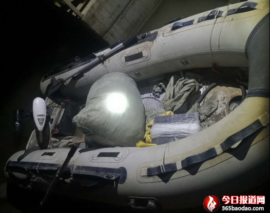 �������e�h���z���ӳ�ҹɫ͵���~ �]���¾W���M�˹�����29.png