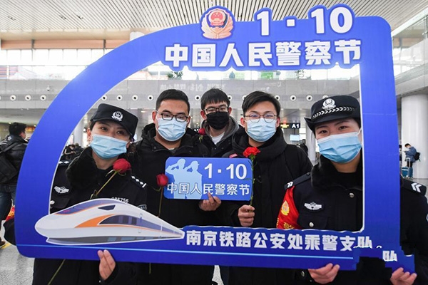 �Ͼ������e�л�ӑcף�ׂ������칝��