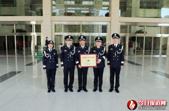   ���ڡ��ڄӡ�䁾�ƽ��·���¹���(sh��)�������˔�(sh��)ͬ�ȡ��p�½������ش��¹ʡ���l(f��)����ɽ�|������ꠘs�@��ȫ����һ�ڄӪ��