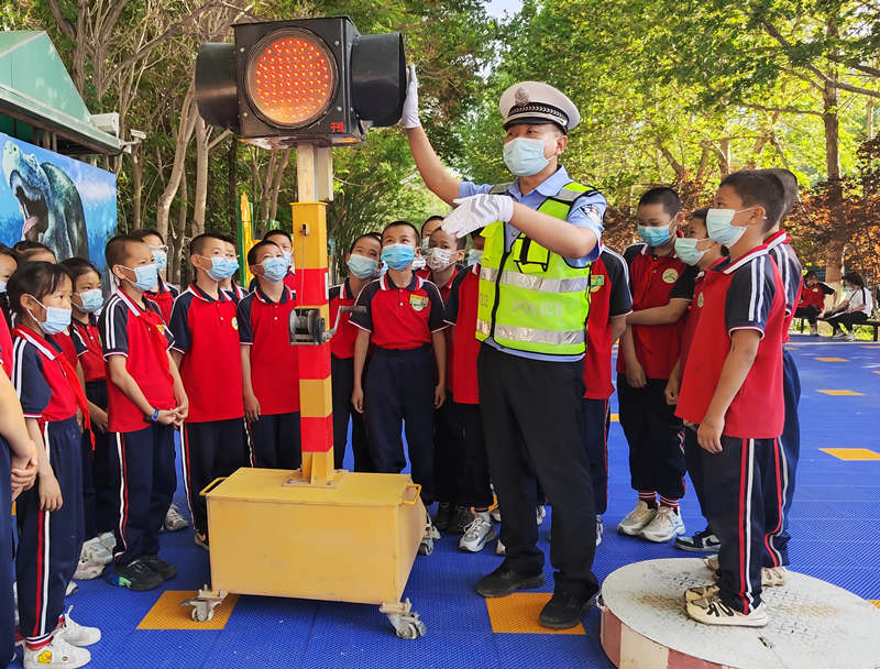 �½��젖�գ��Ƅ�ʽ�t�G���MУ�@