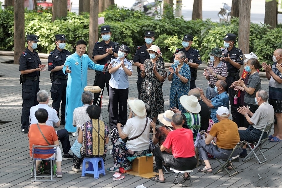 �����������