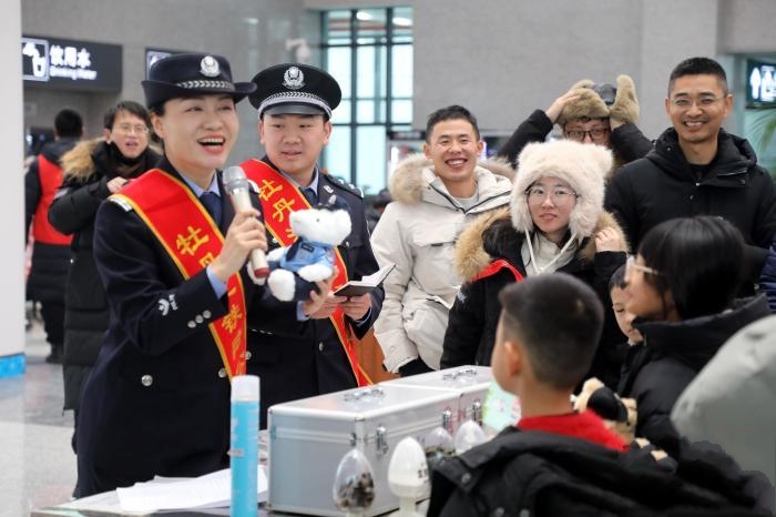 �����F·������ʻ�ӑcף���傀�Ї����񾯲칝