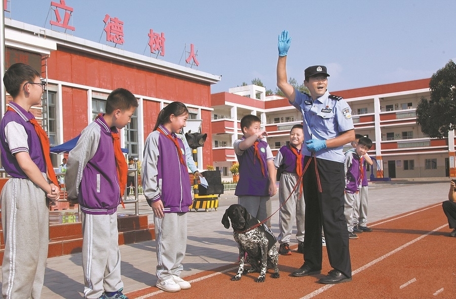 �Ϻá��_�W��һ�n��