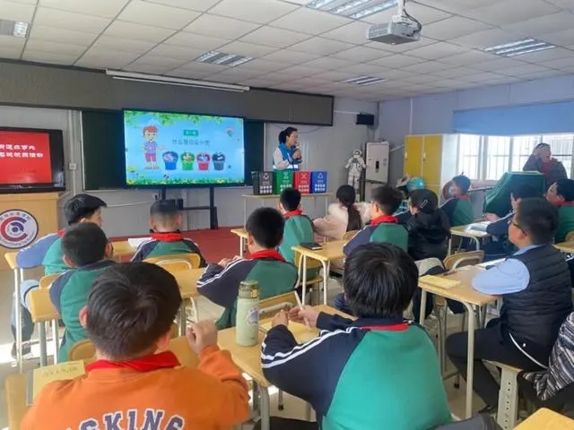 У�@�h(hu��n)������������������r�С��������ֵ���������M(j��n)У�@���v���