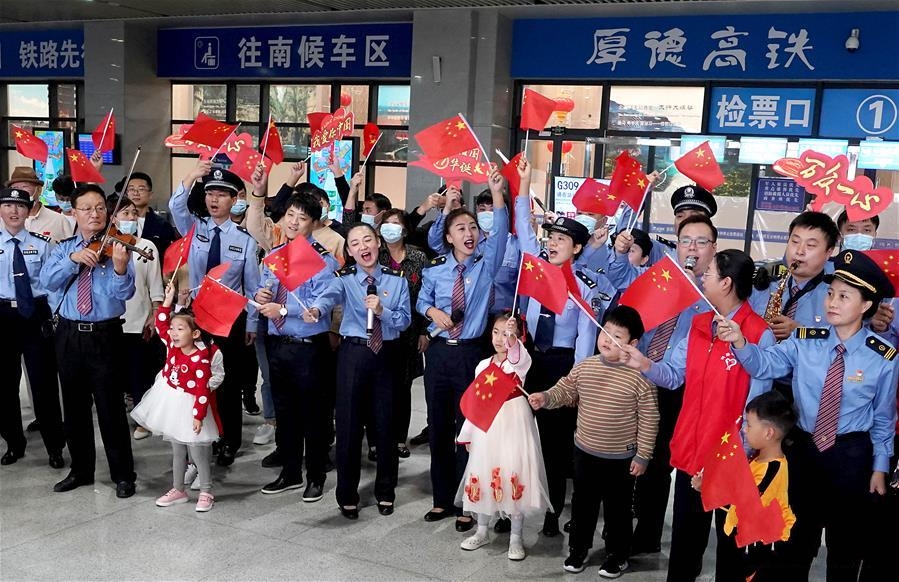 ���Fվ��c���c