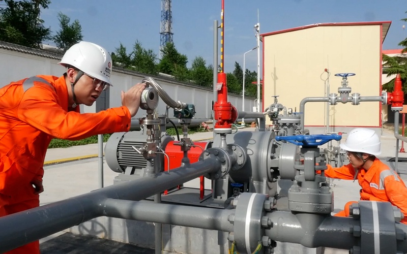 ��ʮ���塱���g�҇��חl1500�f��ݔ����ݔ�͹ܵ�Ͷ�a