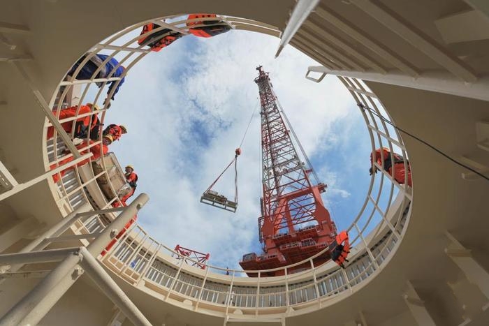 16���ߴ����������L늙C�M��ƽ̶�⺣�_ʼ���b