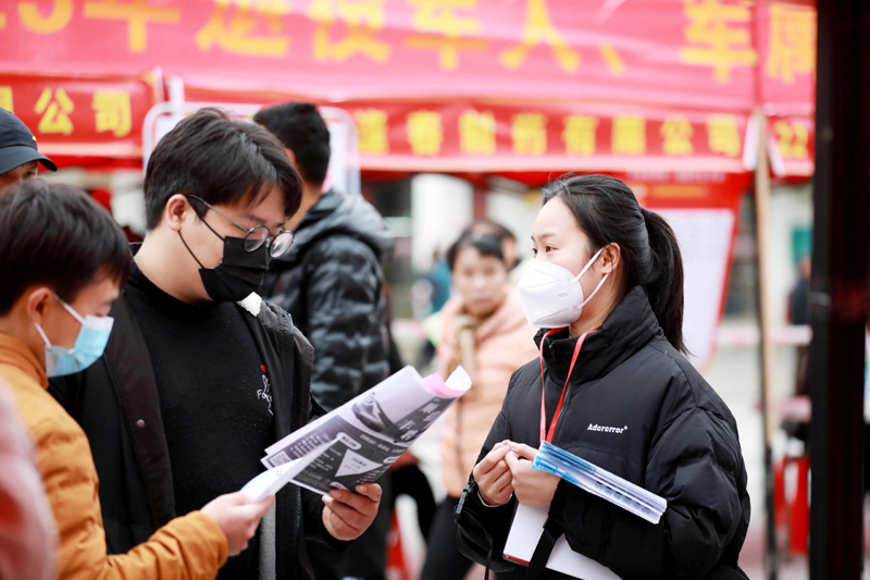 �V���ڰ�����Ƹ���MС�^