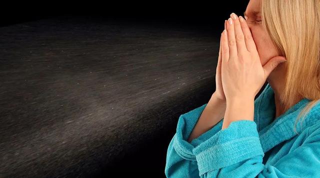 �¹ڲ�����ͨ�^�����z�������҂�ԓ����A����