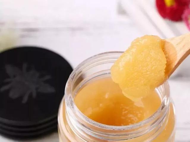 �Ѱ׾Ƶ��M������ٷ������̬Fԭ�Σ���Ҳ�����I���ٵ���