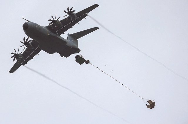 �����e����ʮ������Ҏģ܊�ݣ���ӛ�ߣ��ƺ����鲻̫���ܵ��ʂ�