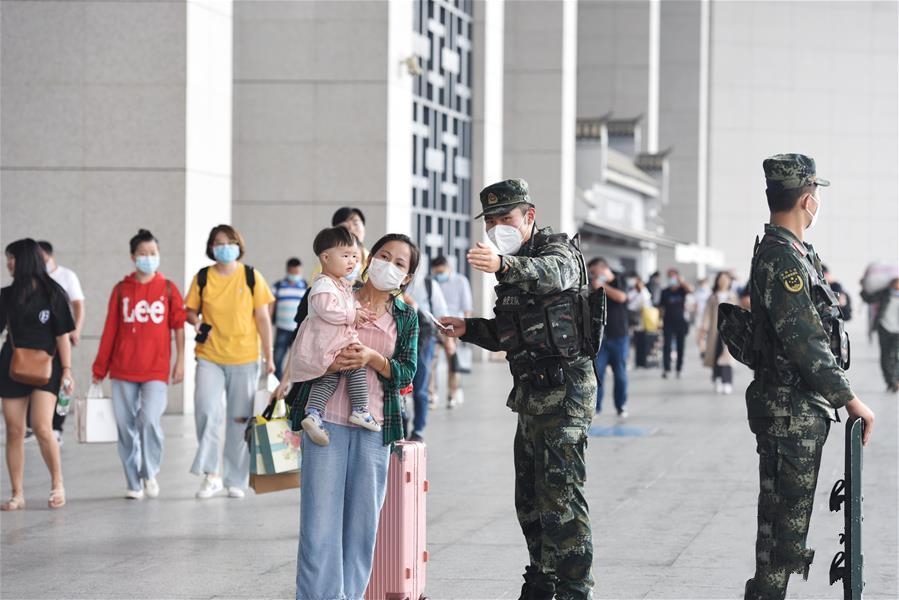 �侯�ٱ����p�������ؑ�λ��ƽ��