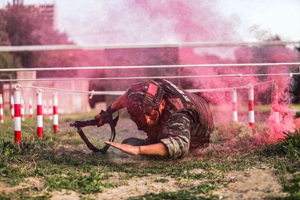 ֱ���侯�ؑ�꠆T���nĿ����Ӗ�����F����D��������