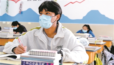 ���أ�����453���W��