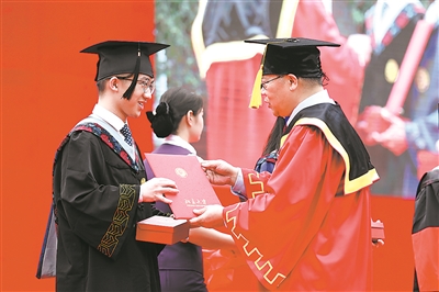 ������W���I��Y