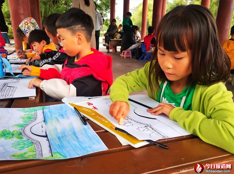 ɽ�|۰�ǣ�С�L�ك�ͯ���L�������D��