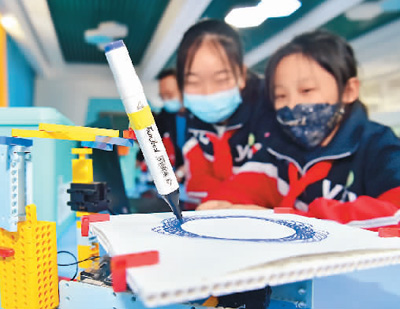 �Ƽ��MУ�@ ����չ�L��