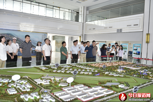 1_ɽ�|�Ƽ���W���������R�� ����ʮ�������@�G&ldquo;��׃&rdquo;800.png