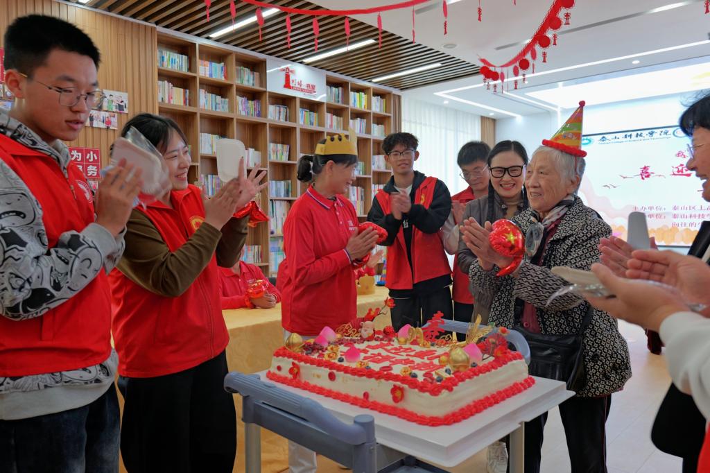 �WУ־Ը���չ���������ҕ���l��