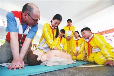 ����ˮ ӭ���