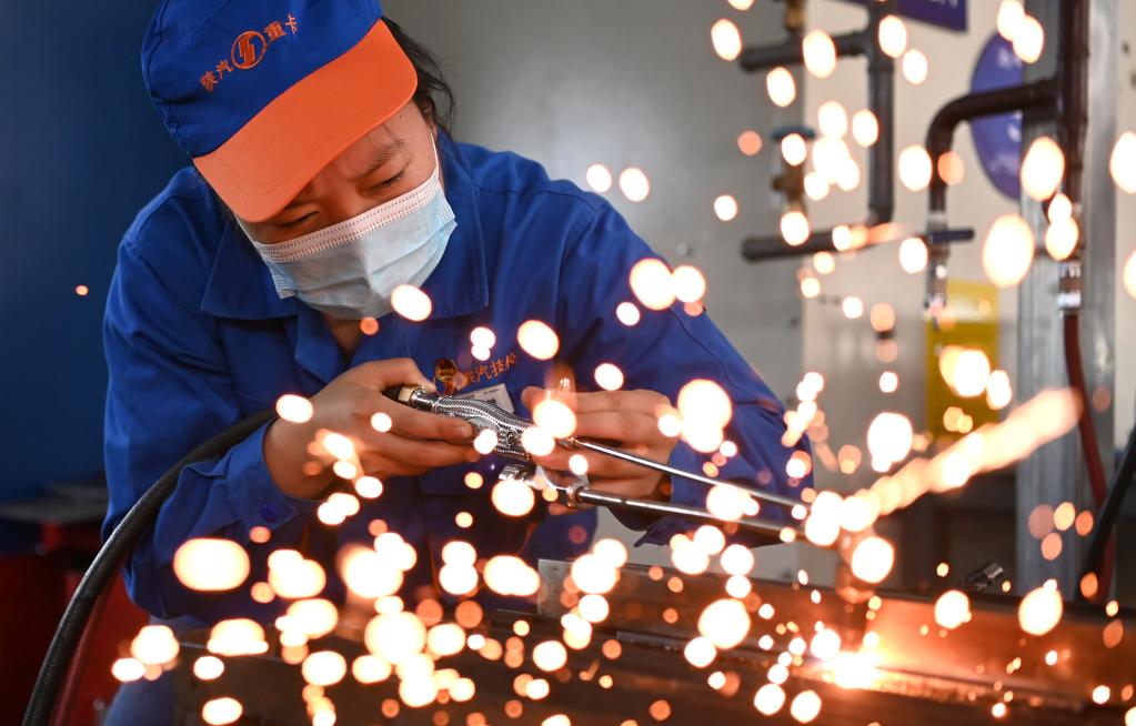 ����ȫ������ԺУӋ������140�f������