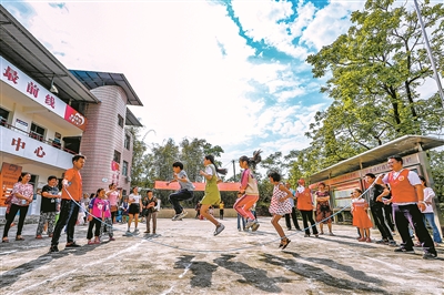 �l���ͥ��