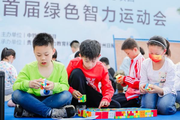 �F���患��׌þGɫ�����\�ӕ��_Ļ