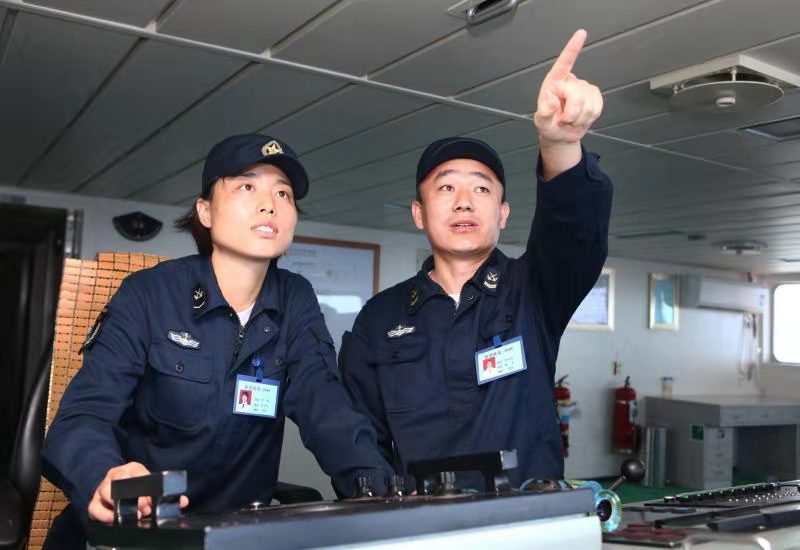 ���ᣬ���|��̖����ĸ��Ů����