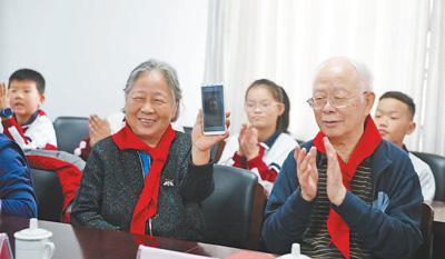 �ƌW(xu��)���Z�������~�����D��(ji��n)�ֹ����ٛ(z��ng)����ʮ�d ��(��i)�ķ�I(xi��n)��ͣЪ��������