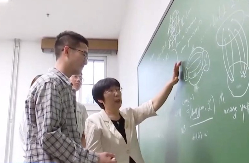 ȫ��피��ܴa�㷨����С���ƽ��˃ɴΣ�