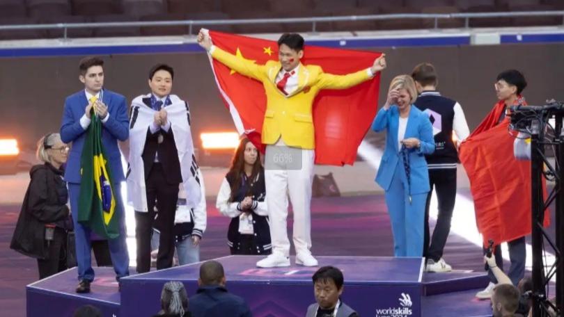 �����ܣ�����F�ϵ���ഺ