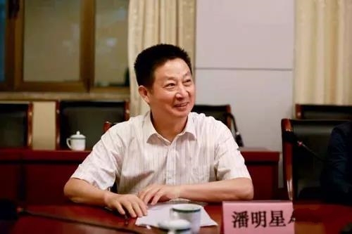 �����ǽ��ھ����M����������ý�w���L