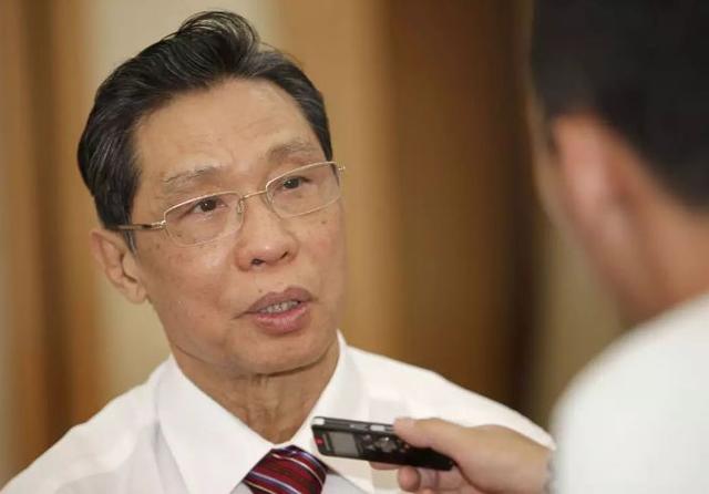 ���ɽ���V��ǰ�����ߣ��Ђ��ط�������ȥ���s��Σ�U