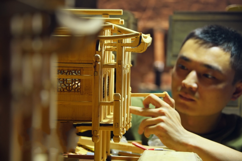 ������ʩ������B(t��i)���С����_�ǠI(y��ng)�켼ˇ