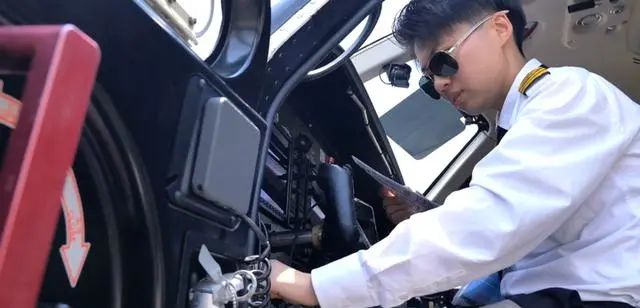 ����27�q����̫���ˣ�����߀��λ�w�ІT�����f�_܇���_�w�C�y