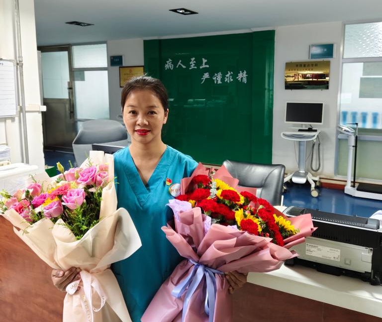 �Ѳ��ˮ��H�� ��С�҄���I����ӛ�ຣ��λ�����ИI��һ�ڄӪ��«@������׿�M��