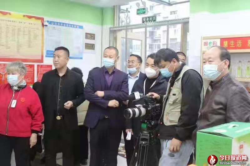 ����ף�R�����ҕ�_������^�M   �����Ї�����Ŀ�M���M���������L