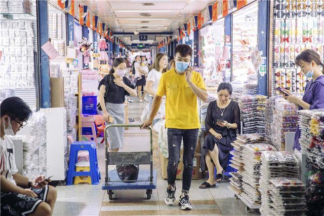 Ұ�U���L��ֱ����һ��