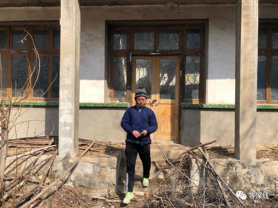 ����̰��ġ���(qi��ng)��Ů������ƽ����ʾ�