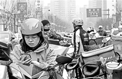 85�����uŮ�T�֣��ȼt���r�����e�����ύ��낀������5����