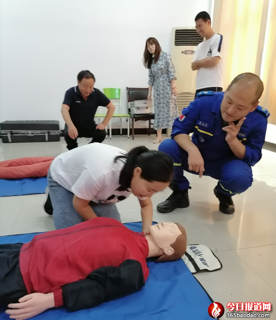 Ѵ���(y��n)��  ����δȻ ����ʡ�ܿ����̄�(w��)���_չ��Ԯ��Ӗ(x��n)���ڑ�(y��ng)�����ȳ��R(sh��)