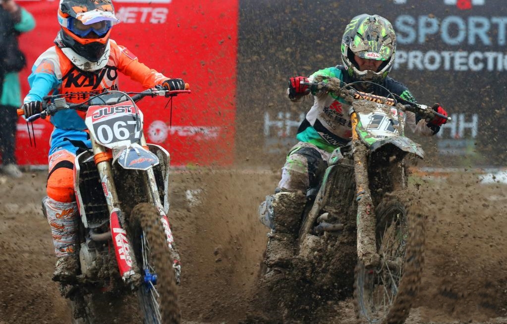 �ڶ��úͅRԽҰ�㘷�����H��Ոِ�ڜ��e��