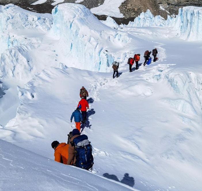  �p��ʹ�����ƿ�ح������ҹ��̽�������ġ�ǰ�����c��������