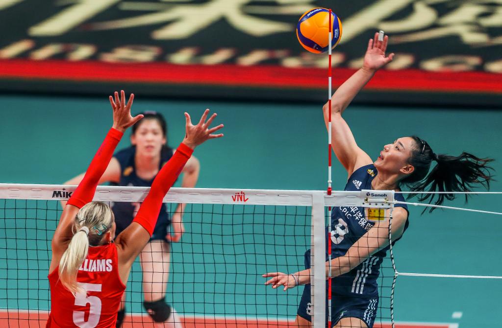 �Ї�Ů�ő��ٱ����r �ի@����Ů��ِ�����eվ���_�T�t��