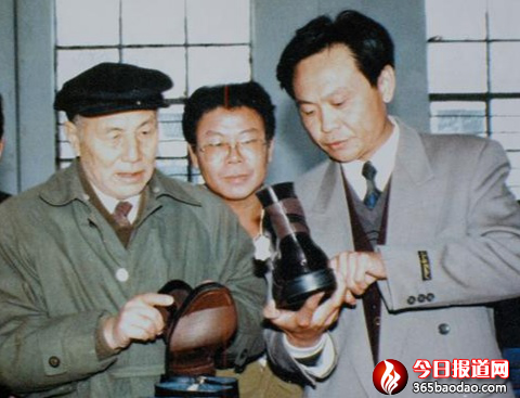    ���������񡱣��������S�����W�zӰ