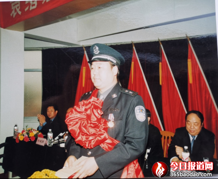   ��Ѫӳ���\ ����ӛģ�����a�h�T��ȫ���������񾯲졢һ�ȹ���Ԭ�w��