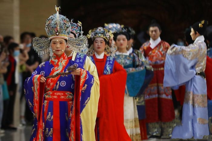 �Ͼ�����Ժ���ݡ������^����ҹ��