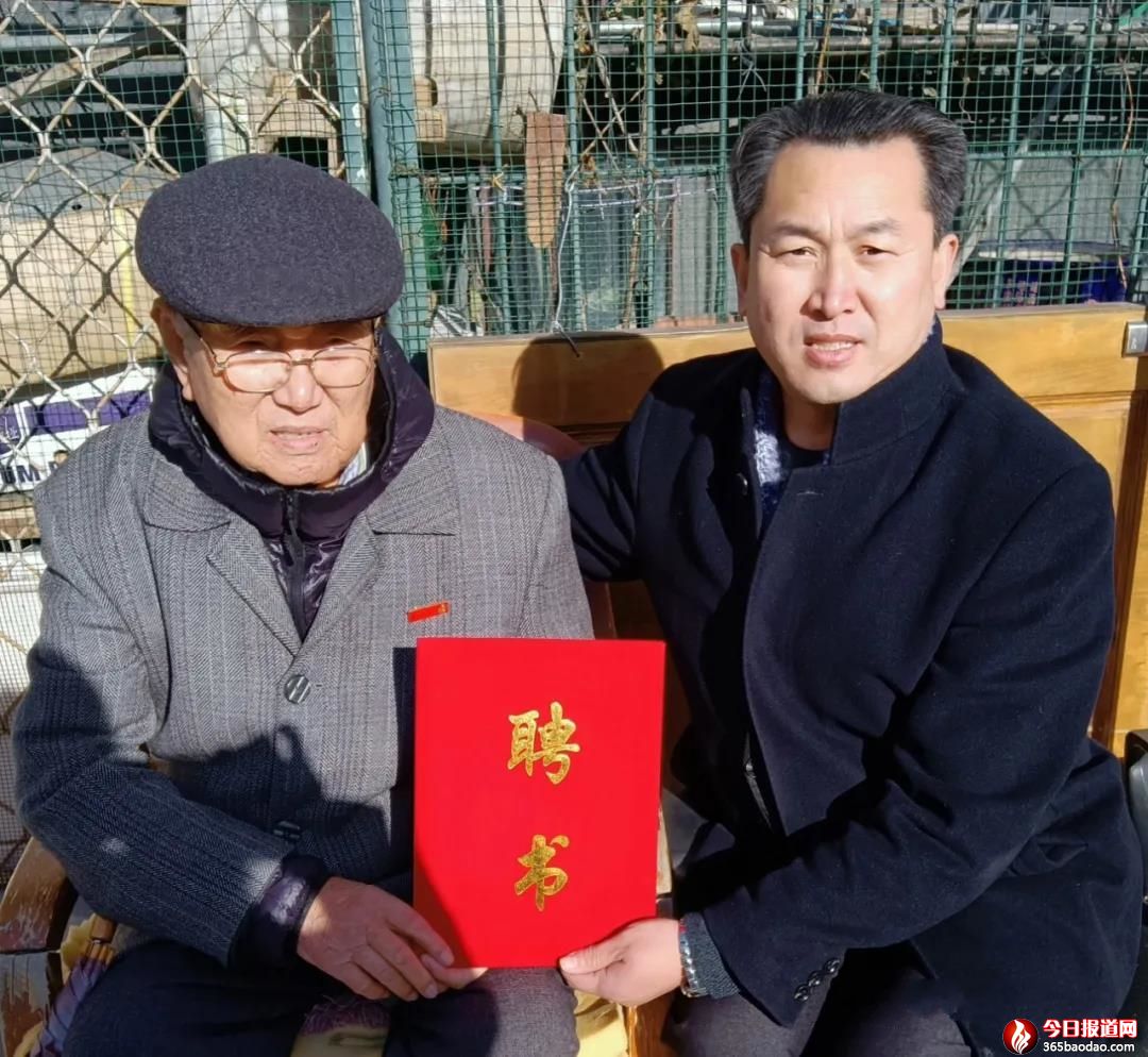 �ˮ˼Դ���������ģ��o��ë�ɖ|ͬ־�Q��127���꣬������Ȫˮ�Ļ��a�I���g��������Ƹ������ͬ־������ϯ�