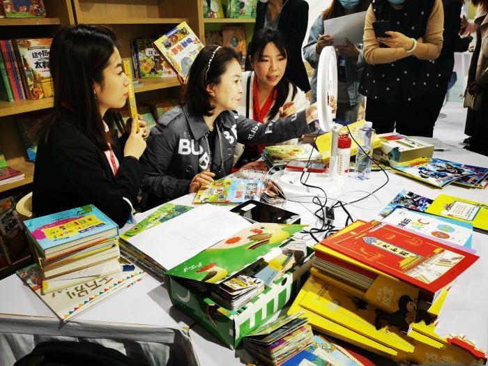 �����ׂ���ͯ�ּ���x�ИI�˜ʰl�� ���a�I�ȿհ�