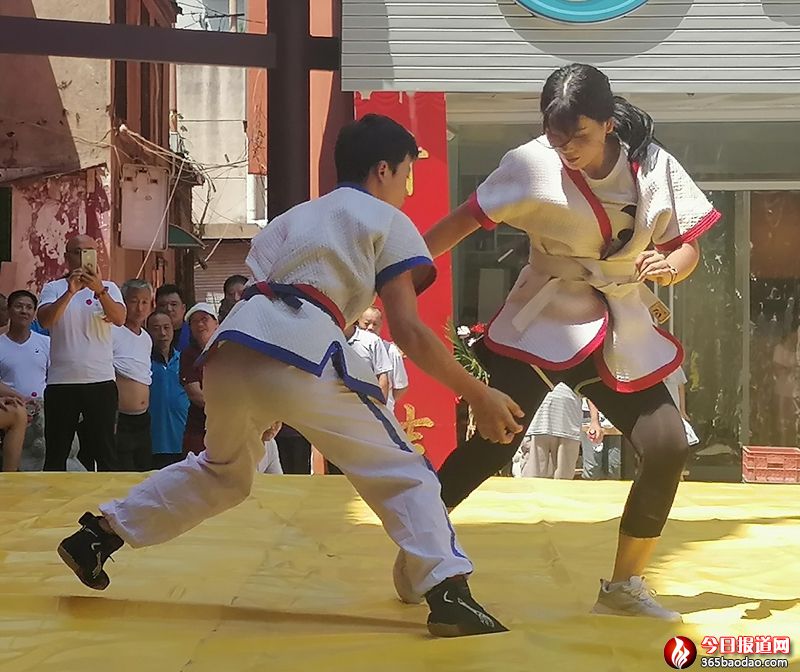  ����ӿȪ�ǣ����ش��^�����y�Ļ�����չ���ڝ����״��e��